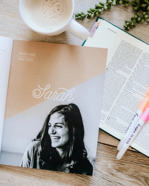 Daughters of Grace (Women of the Bible Study)- The Daily Grace Co