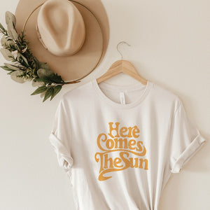 Here Comes The Sun Graphic Tee- Vintage White