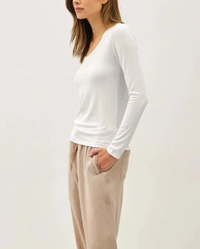 Leighton Soft Scoop Neck Top- Off White